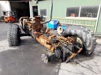 salg af Valtra T 140 traktor