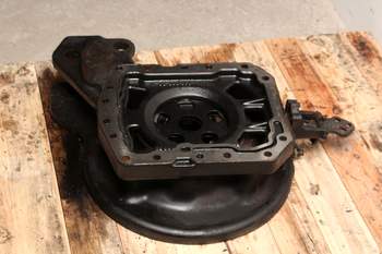 salg af Valtra T 140 LEFT Brake housing, Rear Transmission