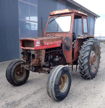 salg af Massey Ferguson 175 traktor