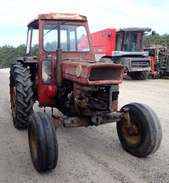 salg af Massey Ferguson 175 traktor