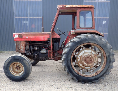salg af Massey Ferguson 175 traktor