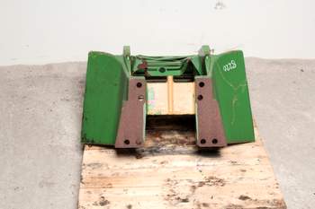 salg af John Deere 8220  Weight