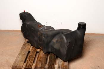 salg af Massey Ferguson 4255  Fuel tank