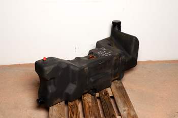 salg af Kraftstofftank Massey Ferguson 4255 