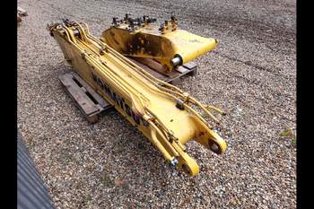 salg af Komatsu PW148-8  Gravarm Bom