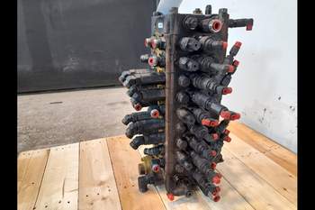 salg af Hydraulische Ventil Komatsu PW148-8 
