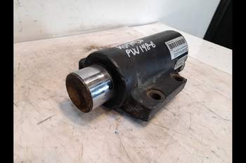 salg af Hydraulisk Cylinder Komatsu PW148-8 