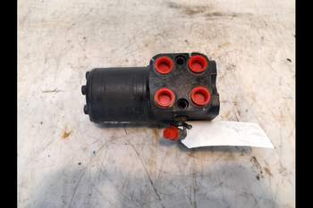 salg af Komatsu PW148-8  Steering Unit