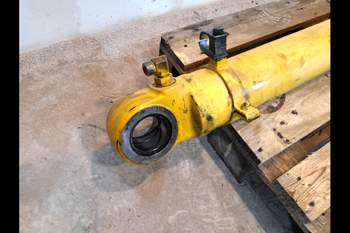 salg af Hydraulische Zylinder Komatsu PW148-8 