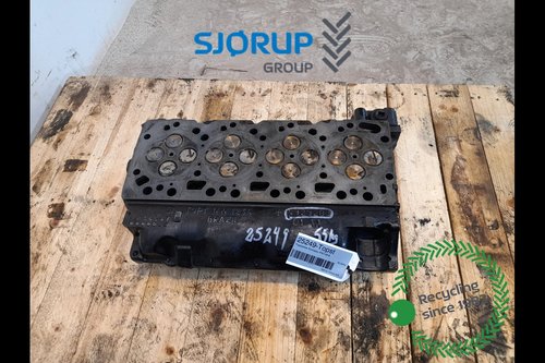 salg af Komatsu PW148-8  Cylinder head