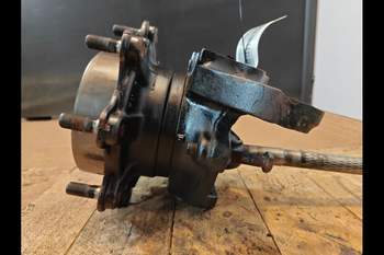 salg af Endandtrieb Vorderachse Case 4230 LINKS