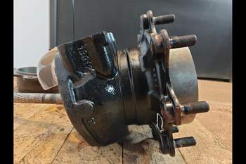 salg af Endandtrieb Vorderachse Case 4230 LINKS