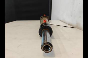 salg af Lenkzylinder der Vorderachse Case 4230 