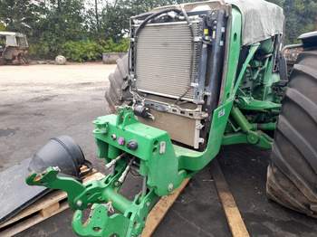 salg af John Deere 8400R traktor