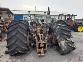 salg af John Deere 8400R tractor