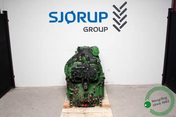 salg af Gearkasse John Deere 8400R (e23)