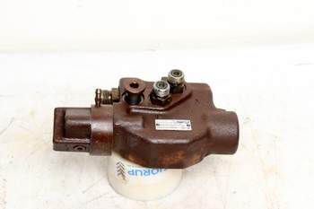 salg af Case 5140  Hydraulic trailer brake valve