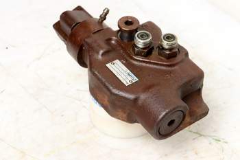 salg af Case 5140  Hydraulic trailer brake valve