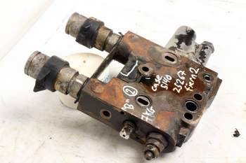 salg af Case 5140  Remote control valve