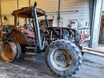 salg af Massey Ferguson 6260 tractor