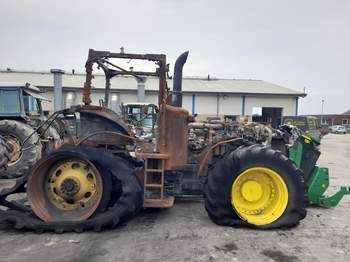 salg af John Deere 8R 310 traktor