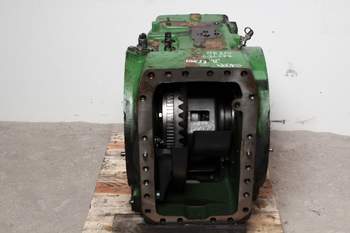 salg af John Deere 8R 310  Rear Transmission