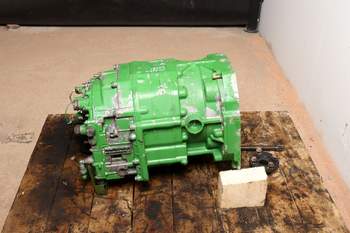 salg af John Deere 6620  Transmission