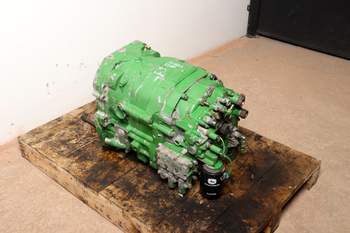 salg af John Deere 6620  Transmission