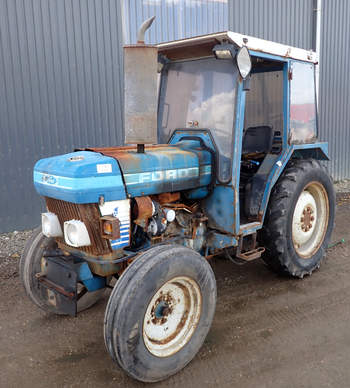 salg af Ford 4110 traktor