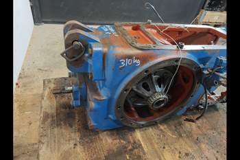 salg af Bagtøj New Holland 7840