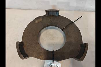 salg af Bremsegehäuse, Hinterachsen New Holland 7840 RECHT