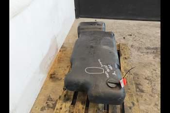 salg af Dieseltank New Holland 7840