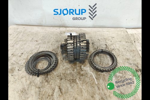 salg af Getriebe Teile New Holland 7840 