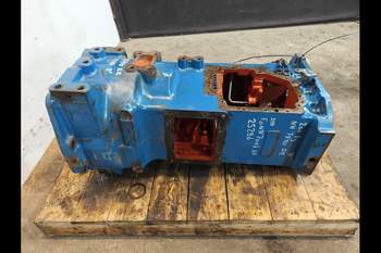 salg af Getriebegehäuse New Holland 7840 