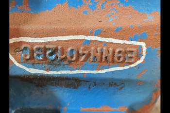 salg af Lår New Holland 7840 Højre