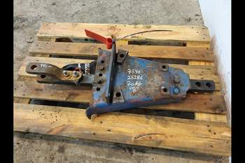 salg af Træk New Holland 7840