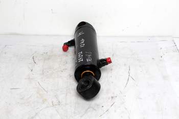 salg af New Holland T5.110 RIGHT Lift Cylinder