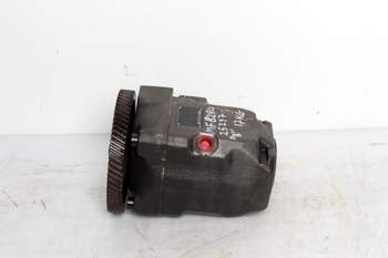 salg af Hydraulikpumpe Massey Ferguson 8280