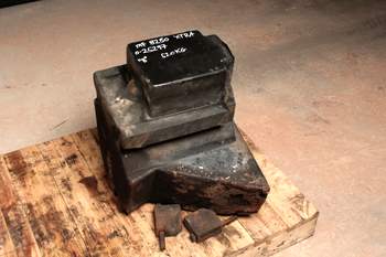 salg af Massey Ferguson 8280  Weight block