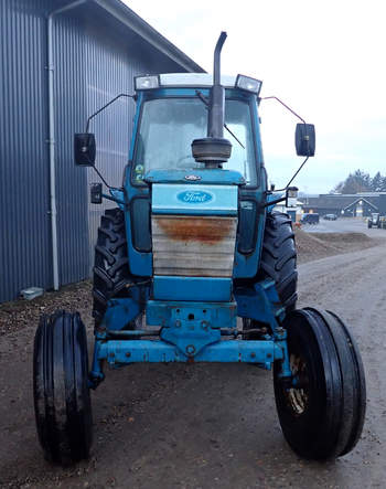 salg af Ford 6710 traktor