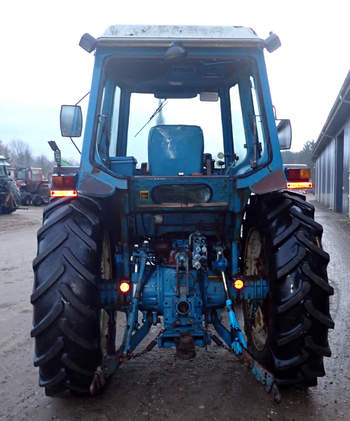 salg af Ford 6710 traktor