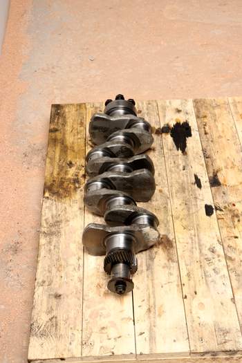 salg af Volvo ECR88  Crankshaft