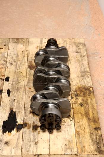 salg af Volvo ECR88  Crankshaft