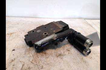 salg af Case Maxxum 150  Remote control valve
