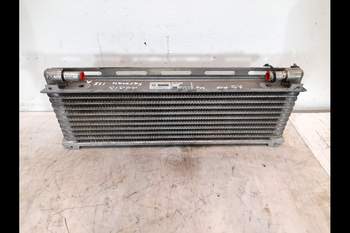 salg af Case Farmall 115A  Oil Cooler