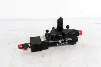 salg af Case Puma 240  Hydraulic trailer brake valve