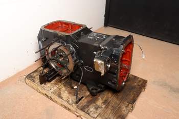 salg af Case MXU135  Rear Transmission