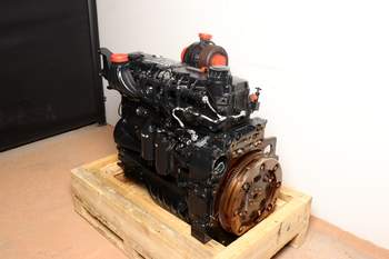 salg af Case MXU135  Engine