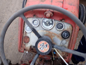 salg af Massey Ferguson 165 traktor