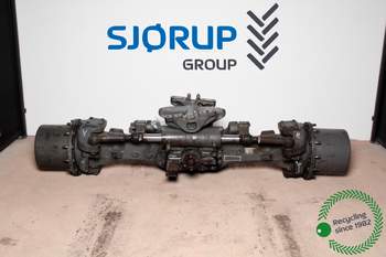 Valtra S374  Front Axle